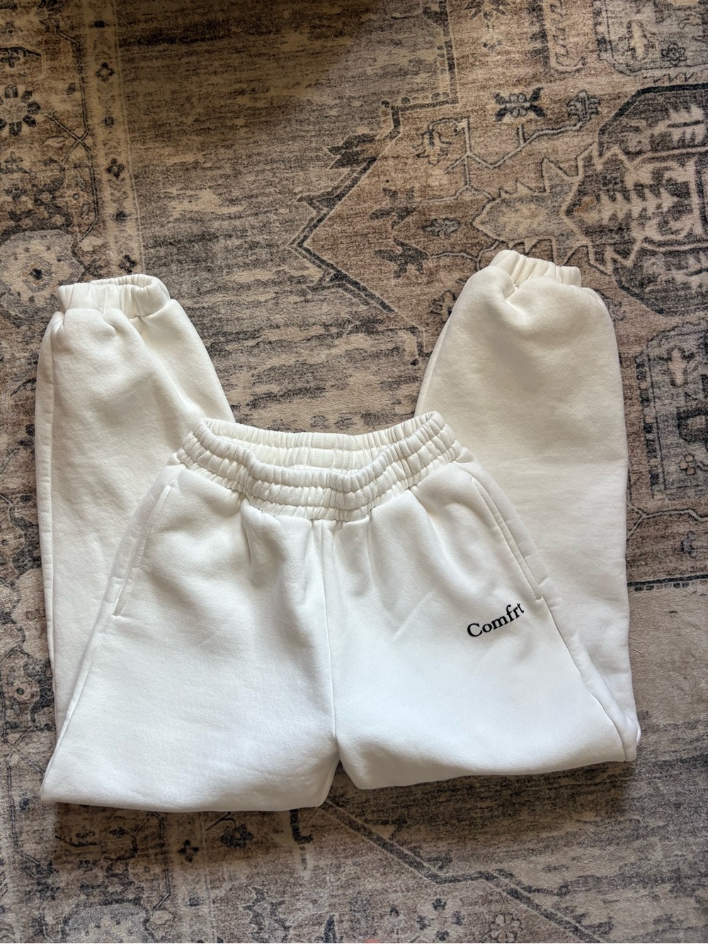 Comfrt cloud sweatspants size S in show white - Picture 3 of 10